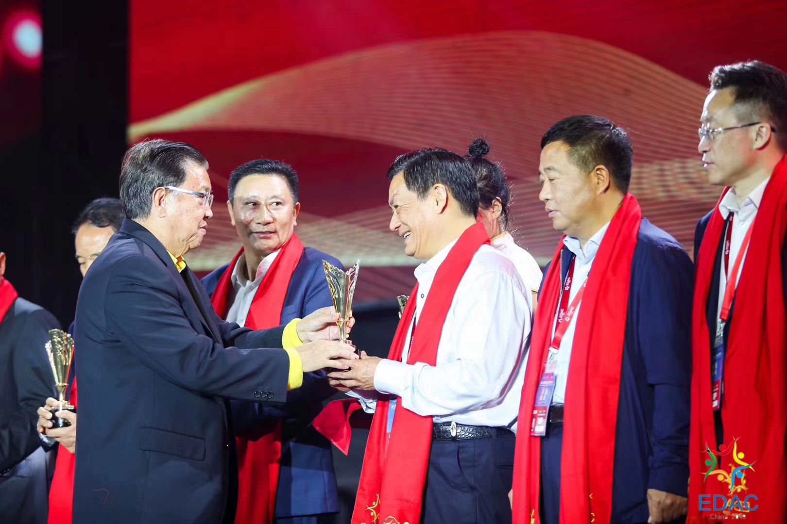 非凡娱乐-电子娱乐平台游戏-非凡娱乐官网